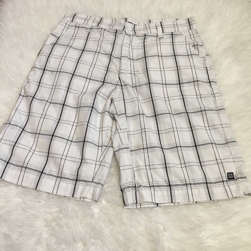 Rusty white and black gangnam men’s size 31 shorts